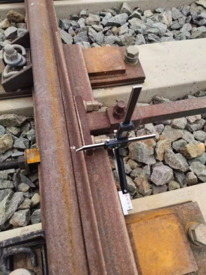 High Precision Railway Digital Switch Rail Lateral Wear Gauge